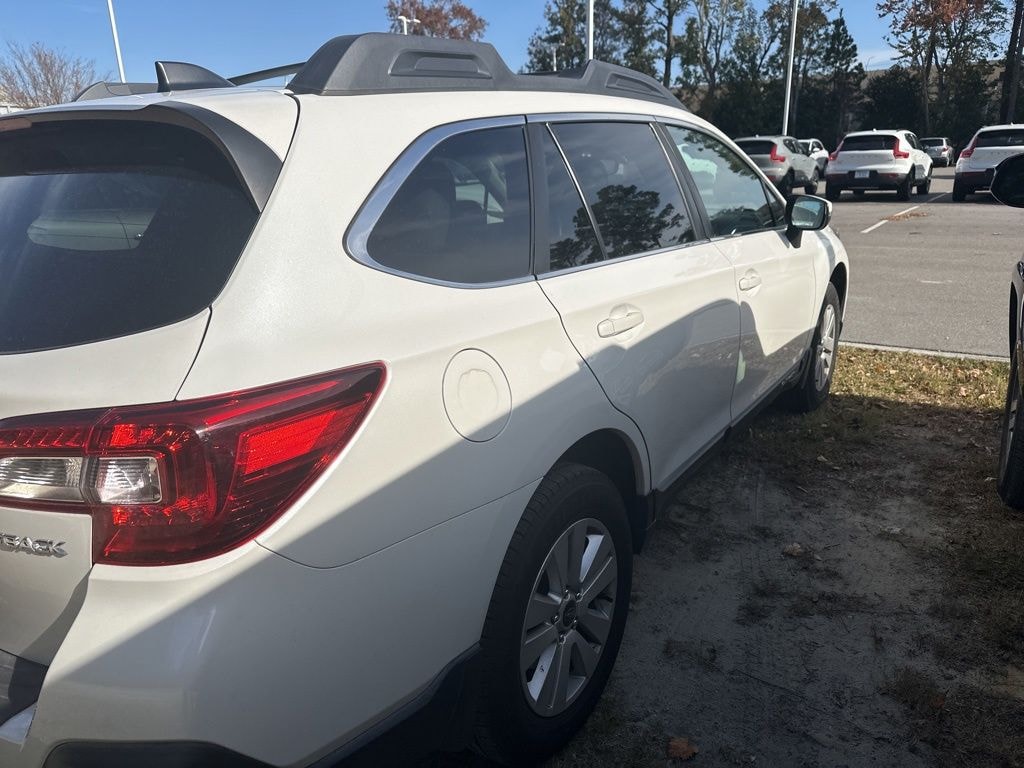 Used 2018 Subaru Outback 2.5i Premium SUV