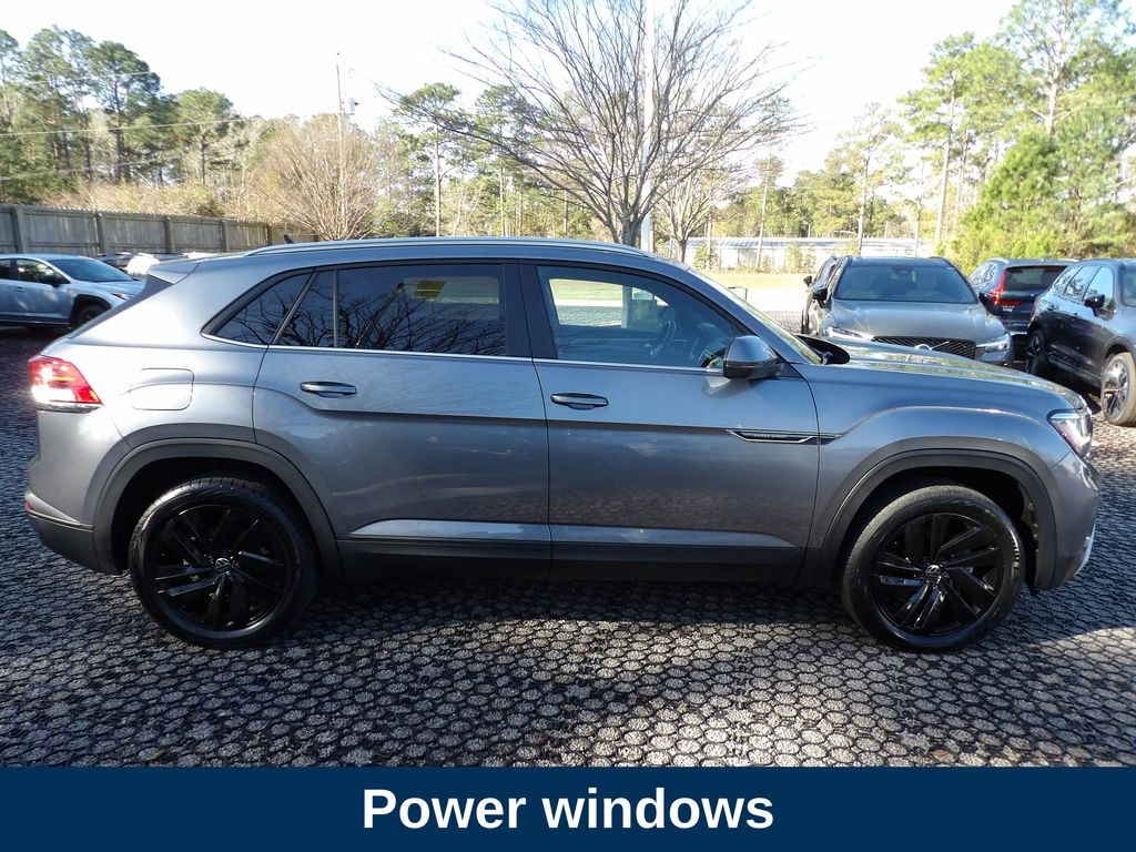 Used 2022 Volkswagen Atlas Cross Sport 3.6L V6 SE w/Technology SUV