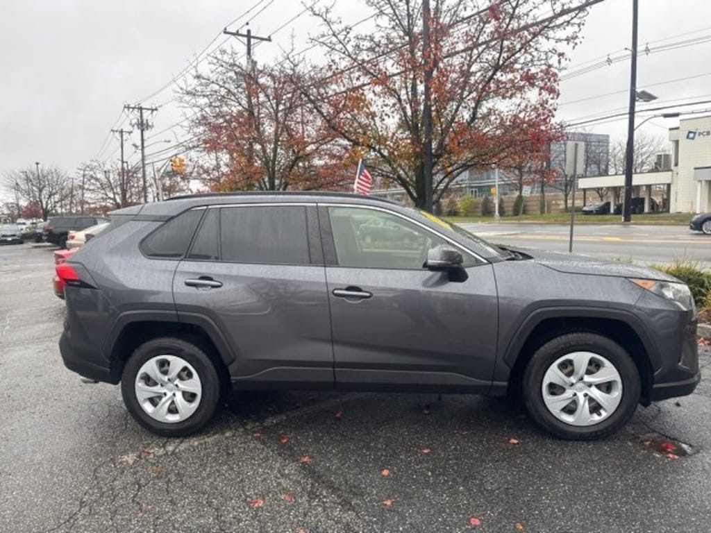 Used 2019 Toyota RAV4 LE SUV