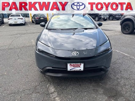 Used 2026 Toyota Prius LE Hatchback for Sale in Englewood Cliffs, NJ