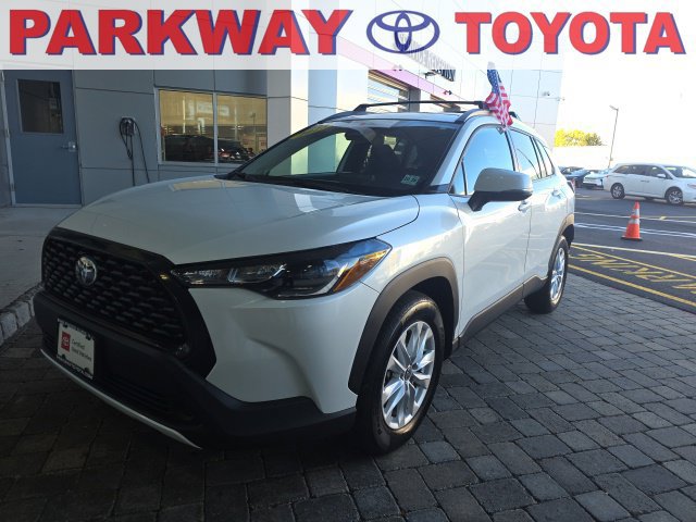2023 Toyota Corolla Cross SUV 