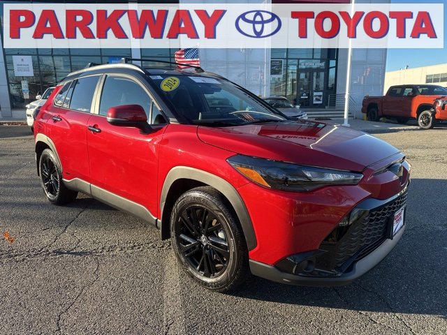 2024 Toyota Corolla Cross Nightshade's photo