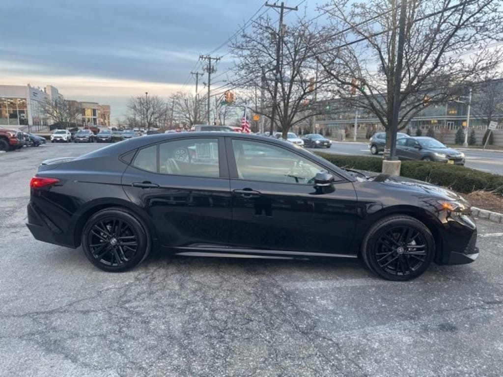 Certified 2025 Toyota Camry SE Sedan