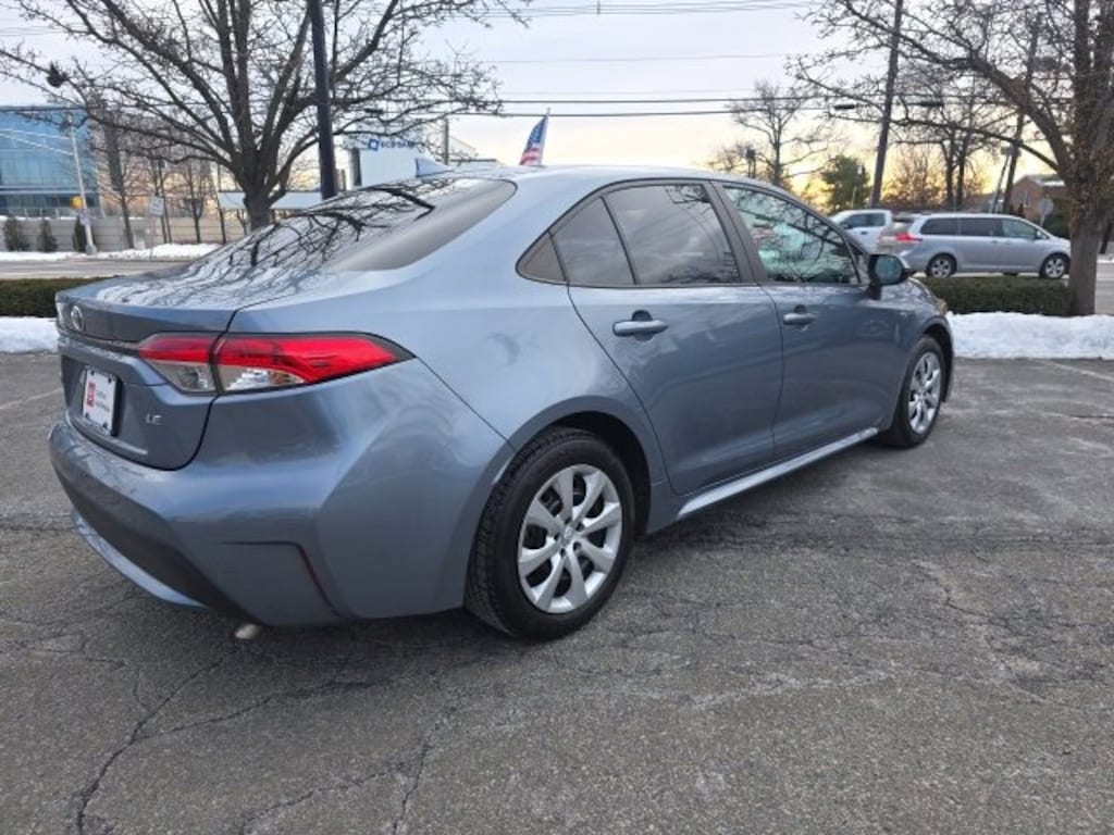 Certified 2021 Toyota Corolla LE Sedan