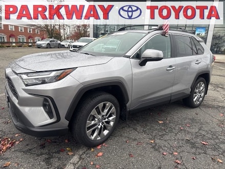 Used 2023 Toyota RAV4 XLE Premium SUV for Sale in Englewood Cliffs, NJ