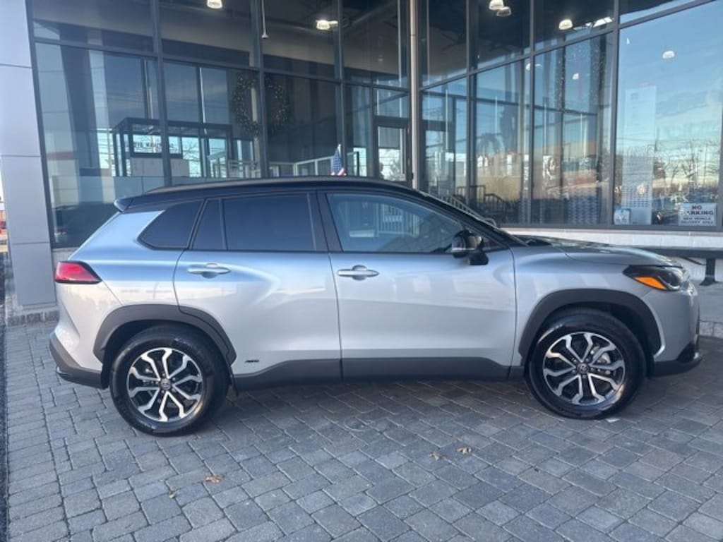 Certified 2023 Toyota Corolla Cross Hybrid Hybrid SE SUV