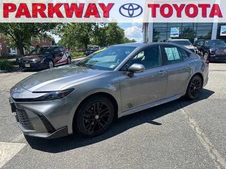 Used 2026 Toyota Camry SE Sedan for Sale in Englewood Cliffs, NJ