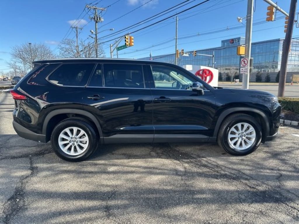 Certified 2024 Toyota Grand Highlander XLE SUV