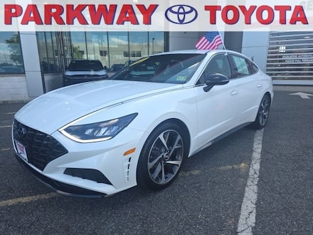 Used 2021 Hyundai Sonata SEL Plus Sedan for Sale in Englewood Cliffs, NJ
