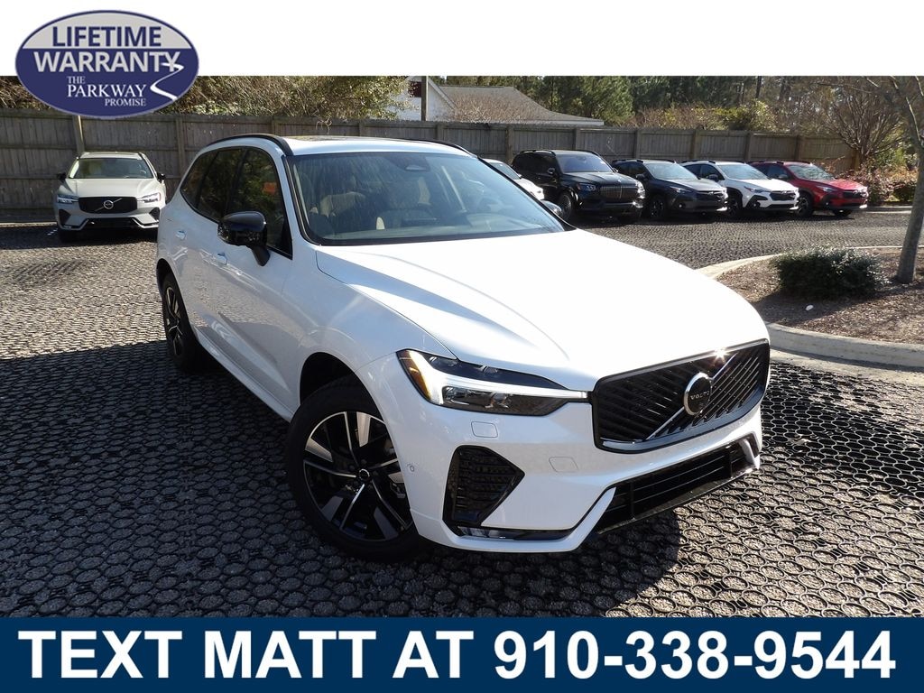 New 2026 Volvo XC60 B5 Plus SUV