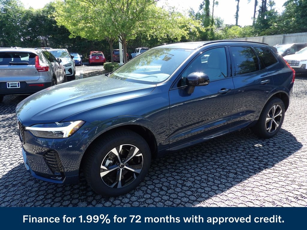 New 2026 Volvo XC60 B5 Core SUV