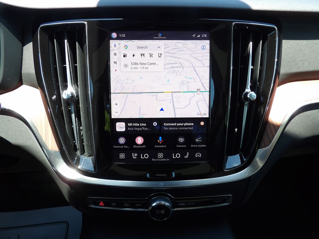2025 Volvo S60 Plus - Photo 22