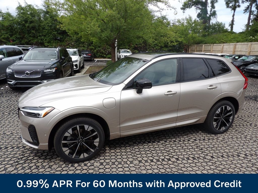 New 2026 Volvo XC60 plug-in hybrid T8 Plus SUV