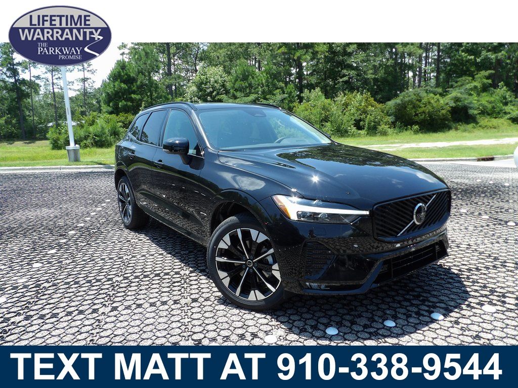 2026 Volvo XC60 Plus's photo