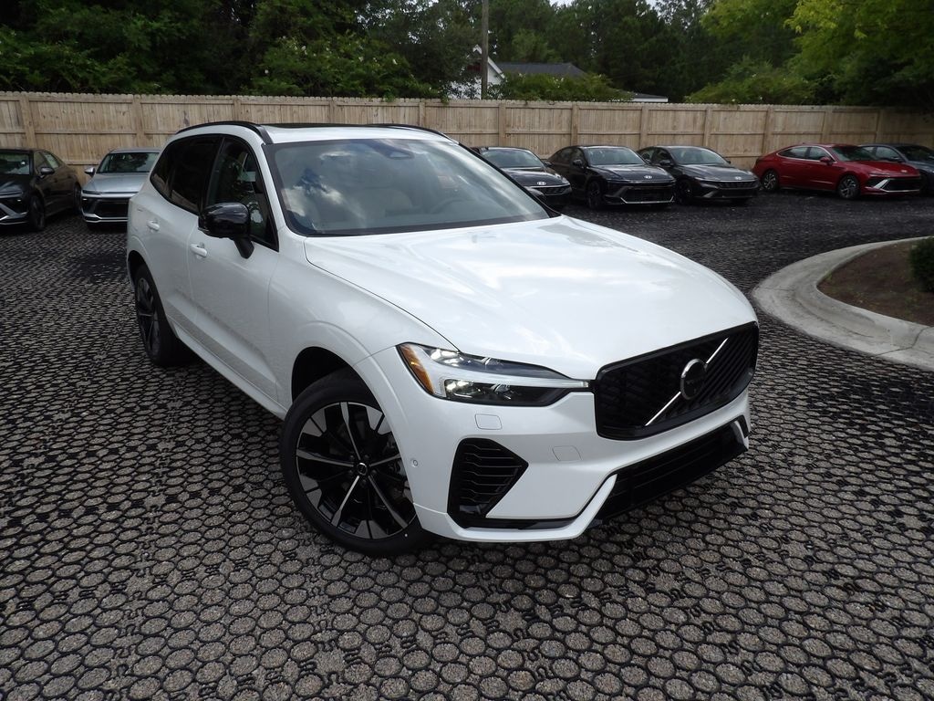 New 2026 Volvo XC60 plug-in hybrid T8 Plus SUV