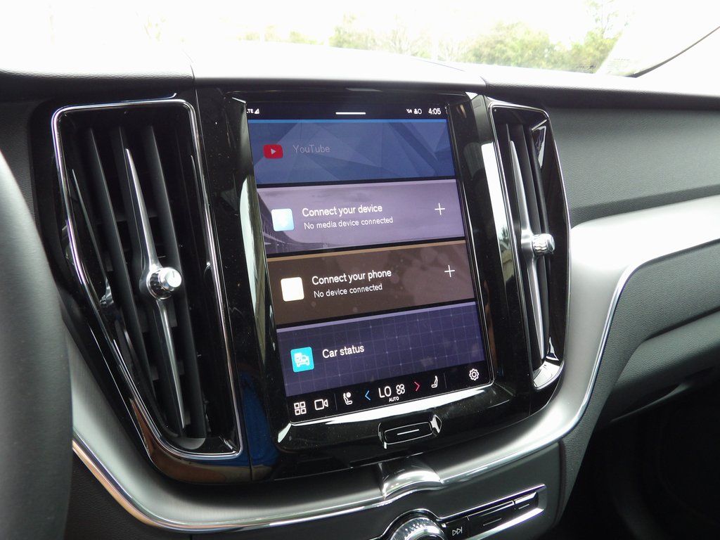 2025 Volvo XC60 Core - Photo 22