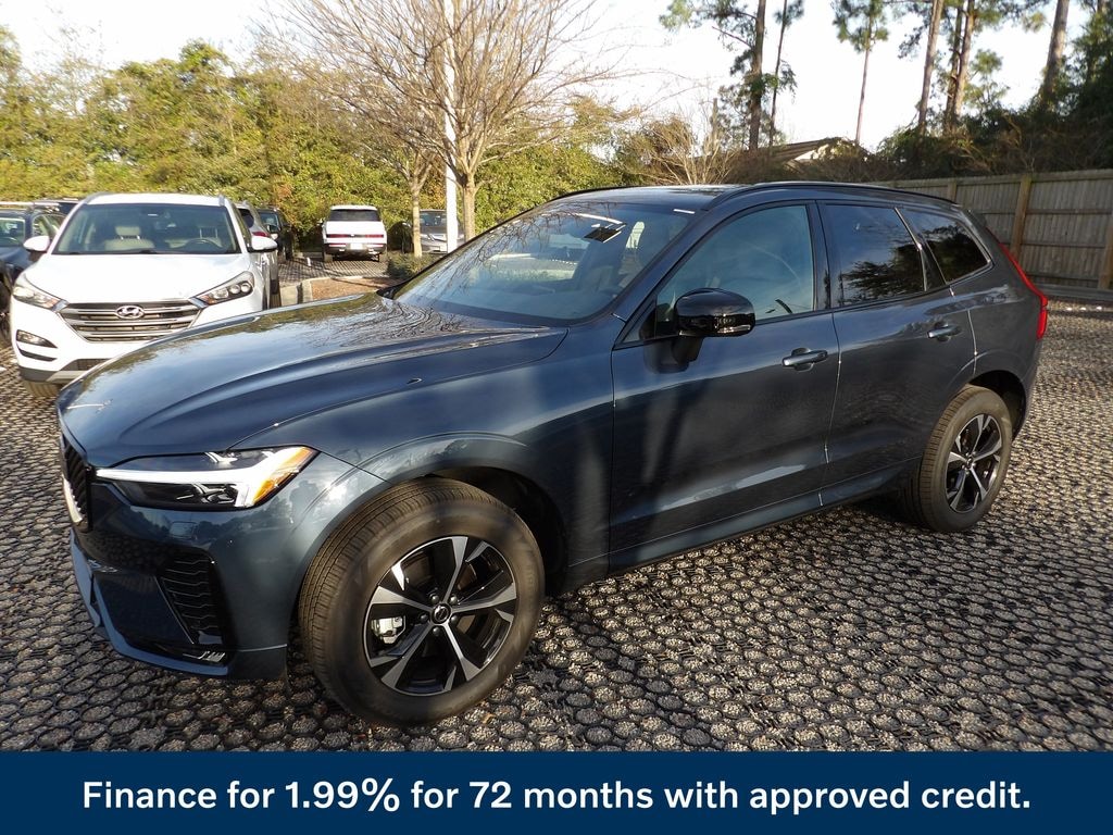 New 2026 Volvo XC60 B5 Core SUV