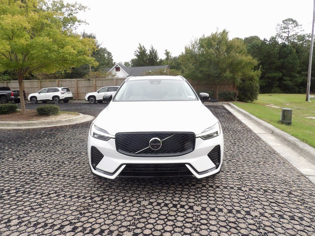 New 2026 Volvo XC60 B5 Ultra SUV