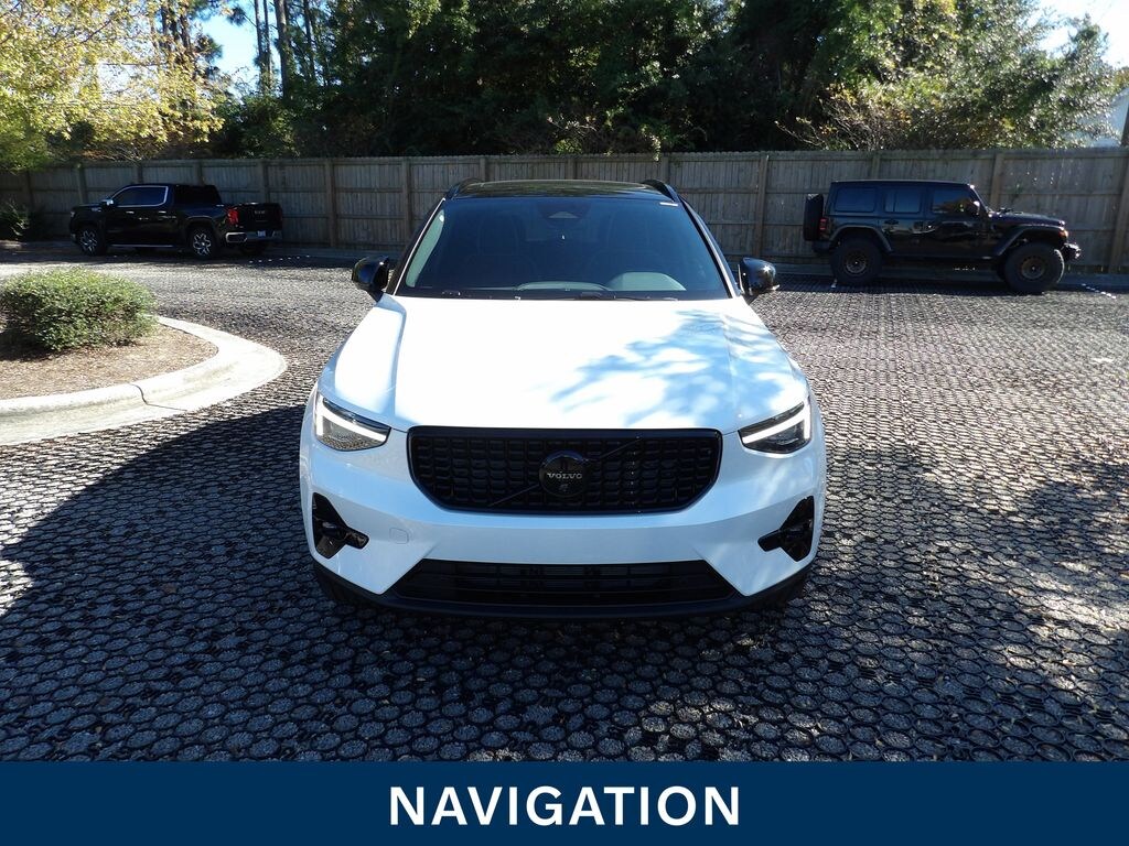 New 2026 Volvo XC40 B5 Ultra Black Edition SUV
