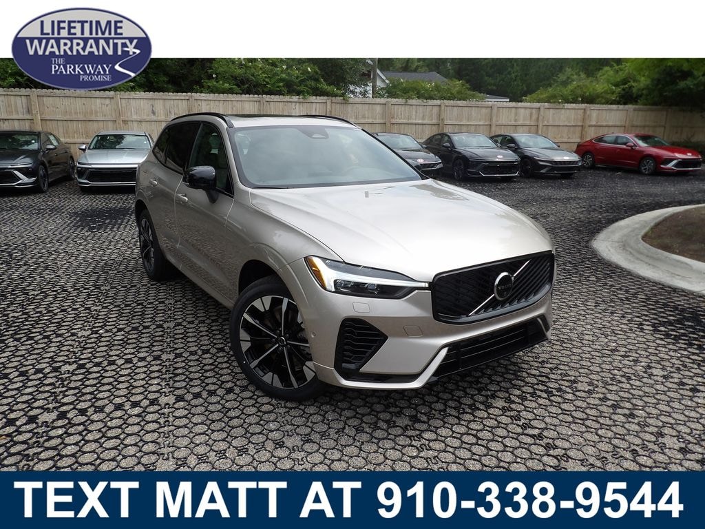 New 2026 Volvo XC60 plug-in hybrid T8 Plus SUV