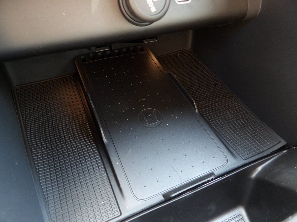 2026 Volvo XC40 Plus - Photo 20
