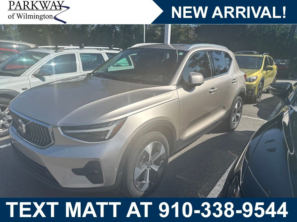 2024 Volvo XC40