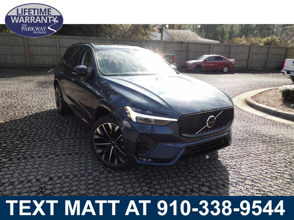 2026 Volvo XC60 Ultra's photo