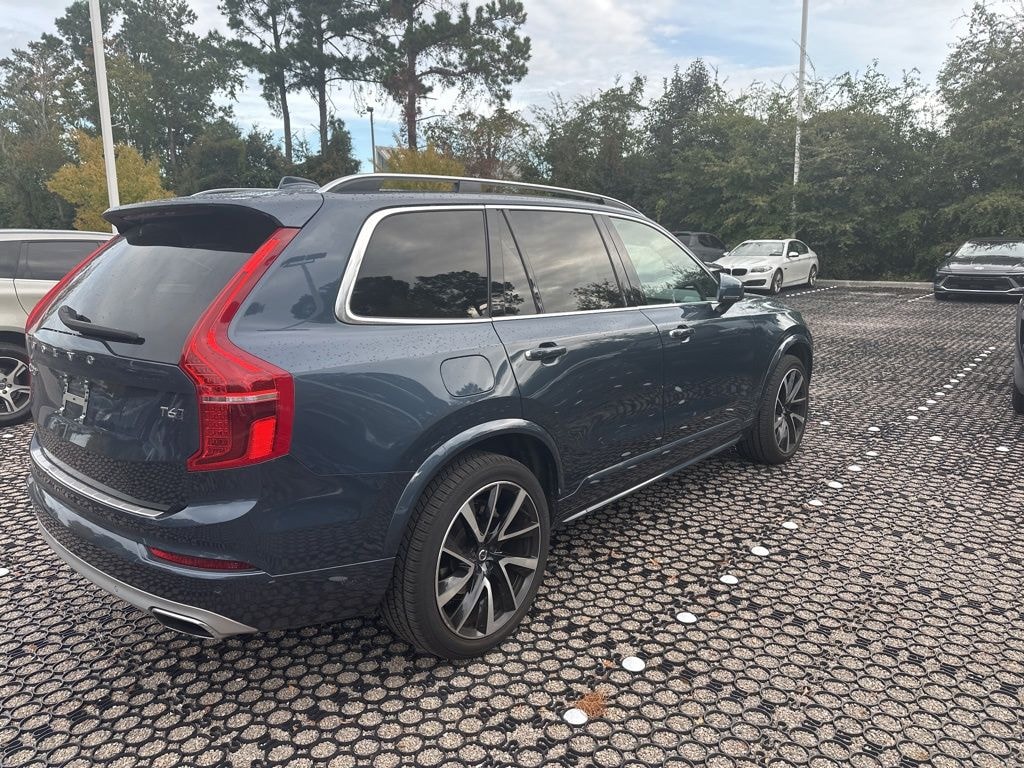 Used 2019 Volvo XC90 T6 Momentum SUV