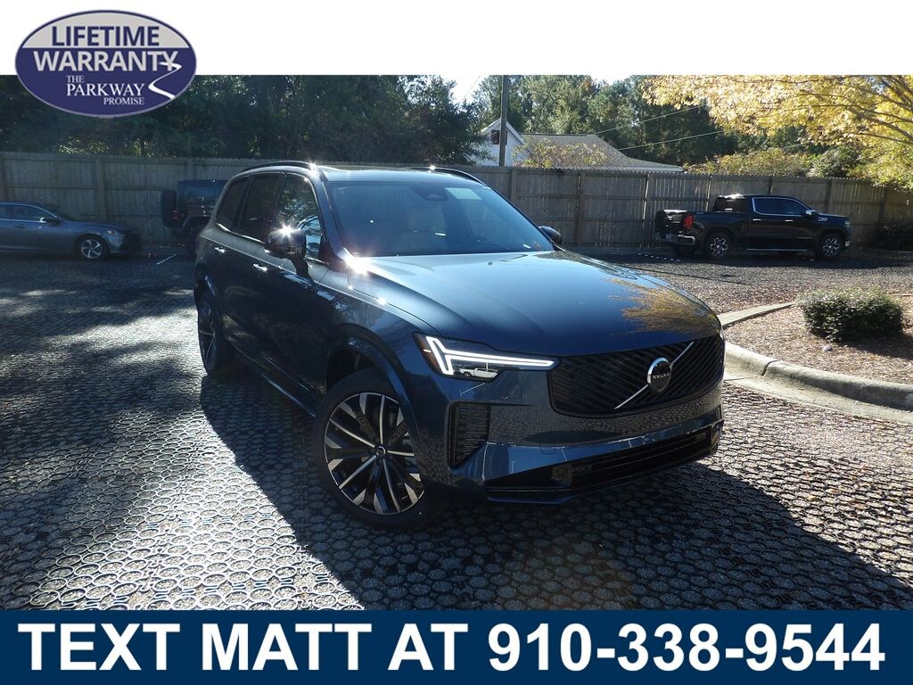 New 2026 Volvo XC90 B6 Ultra Dark Theme 6-Seater SUV