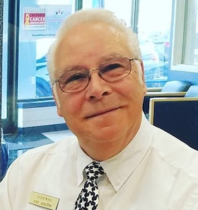 Staff member Ken Berton from ID_24b3ef9cde33