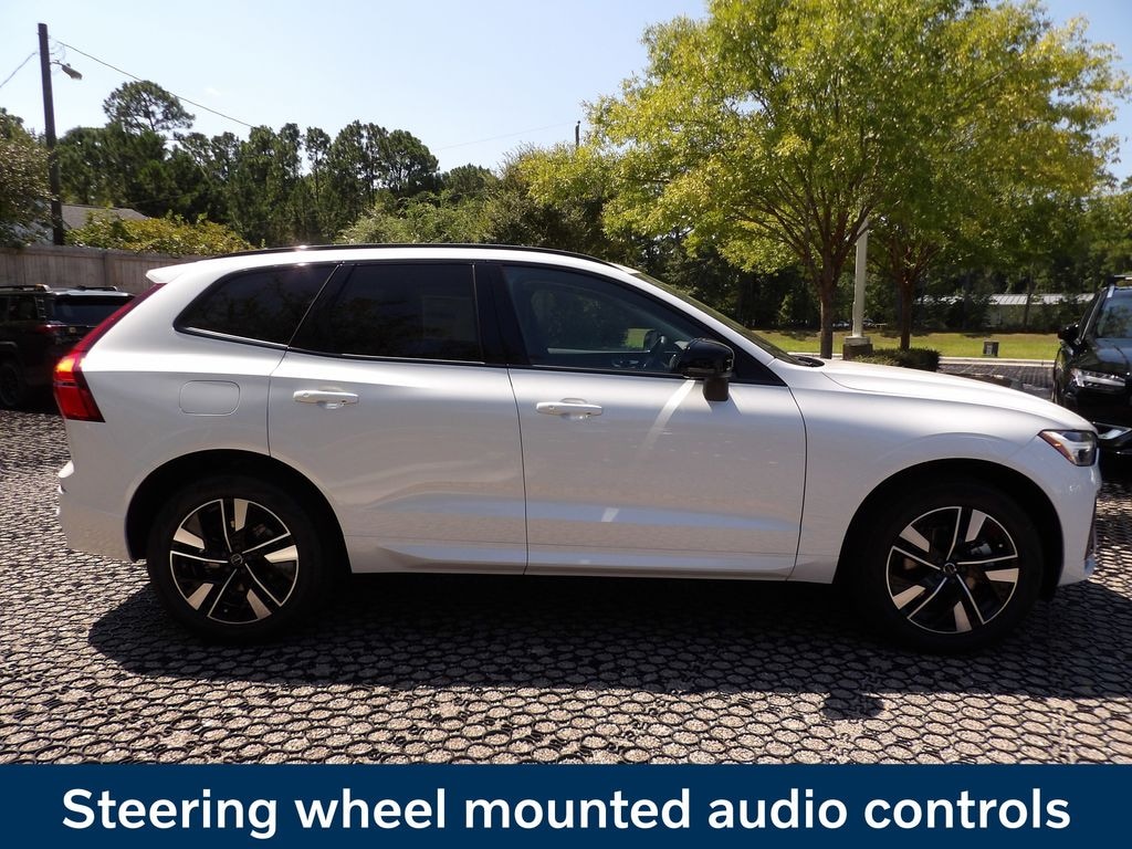 New 2027 Volvo XC60 B5 Core SUV
