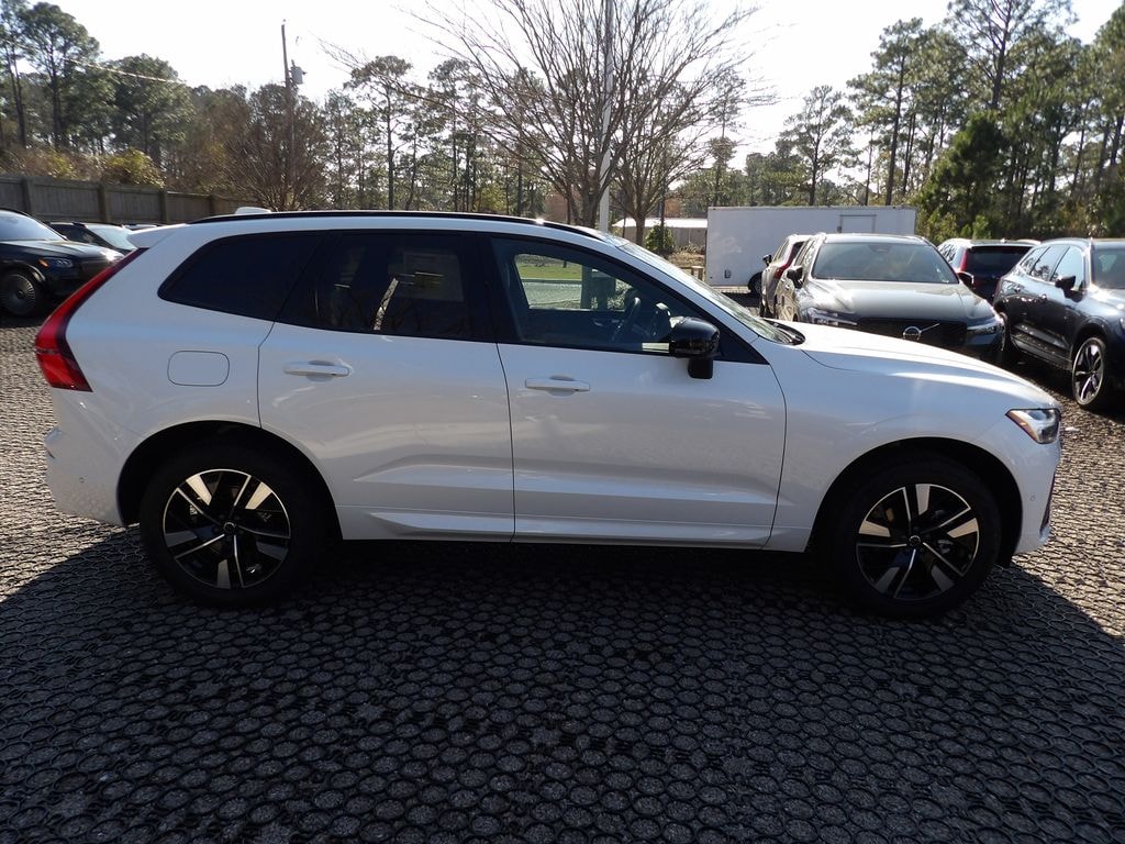 New 2026 Volvo XC60 B5 Plus SUV