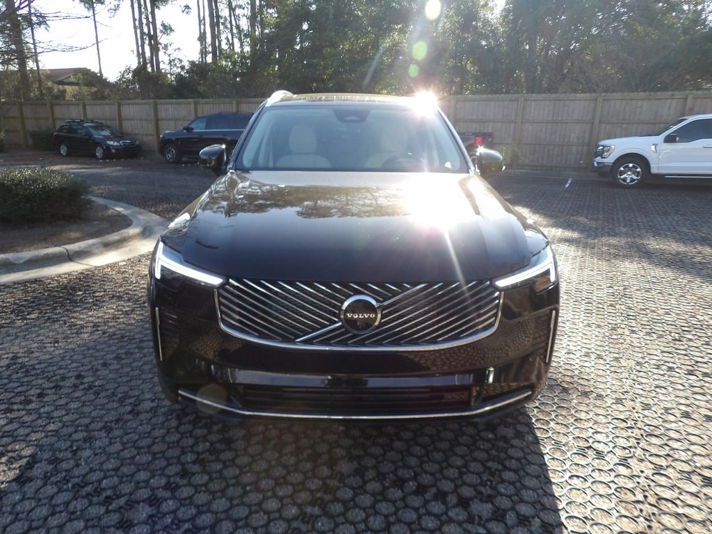 New 2026 Volvo XC90 plug-in hybrid T8 Ultra 7-Seater SUV