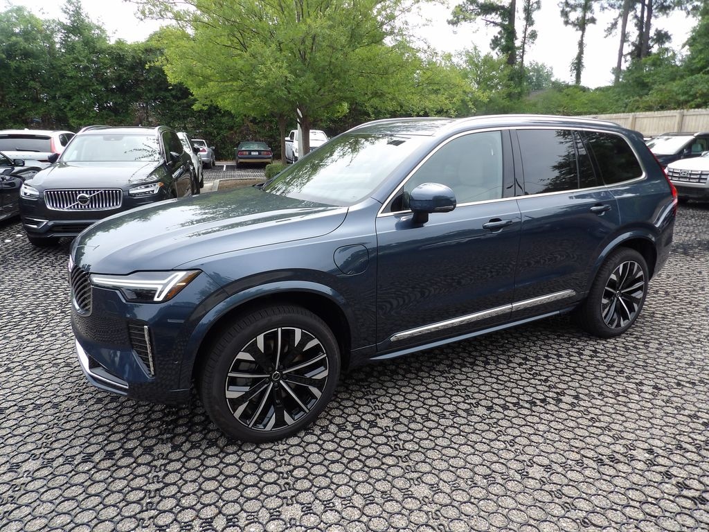 New 2026 Volvo XC90 plug-in hybrid T8 Plus 7-Seater SUV