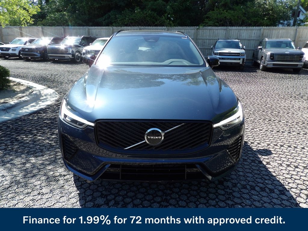 New 2026 Volvo XC60 B5 Core SUV