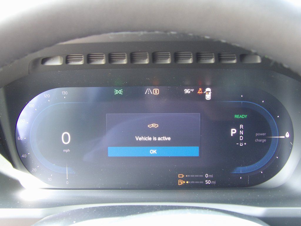 2025 Volvo XC90 Plus - Photo 26