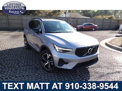 2026 Volvo XC40 B5 Core AWD SUV