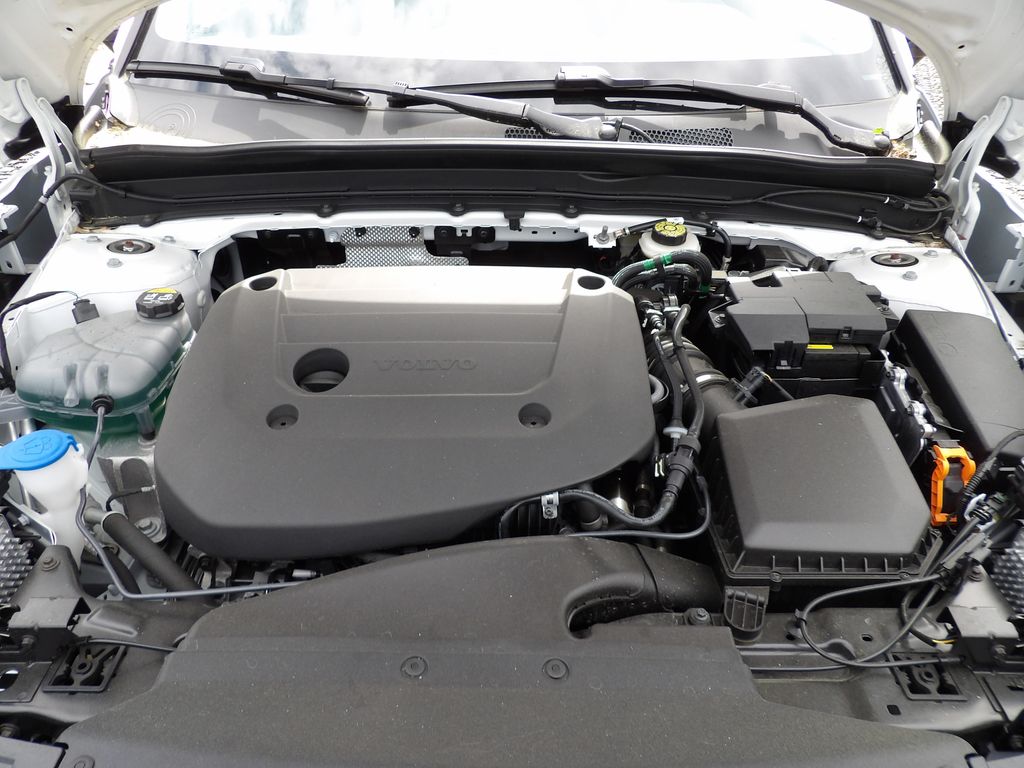 2025 Volvo XC40 Ultra - Photo 27