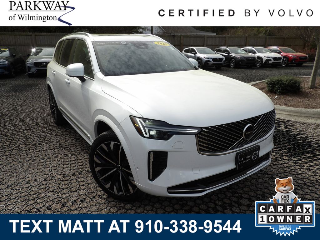 2025 Volvo XC90 Recharge T8 Ultra Bright Theme 7-Passenger eAWD