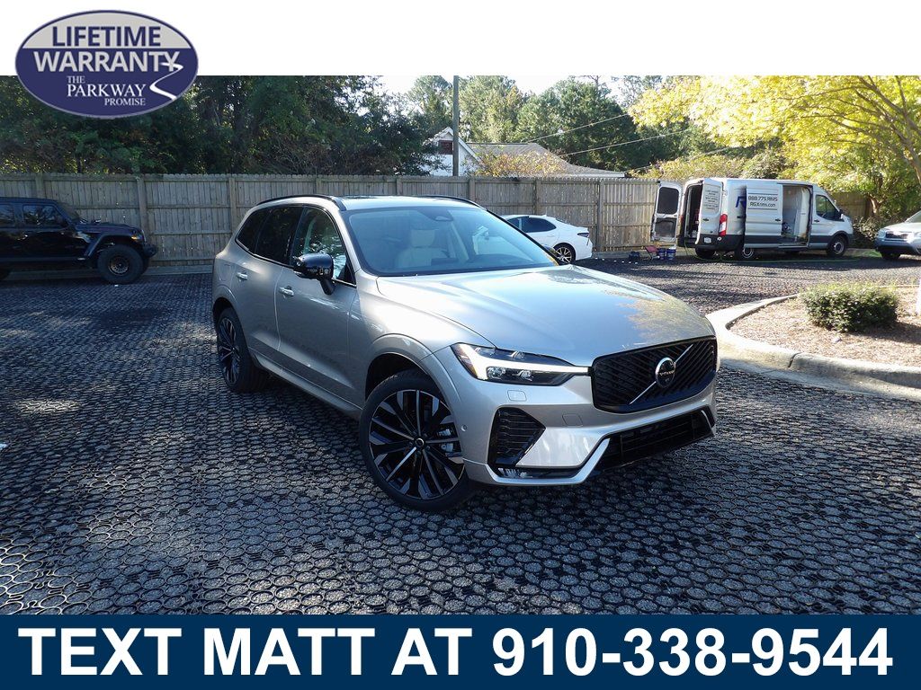 2026 Volvo XC60 Ultra's photo