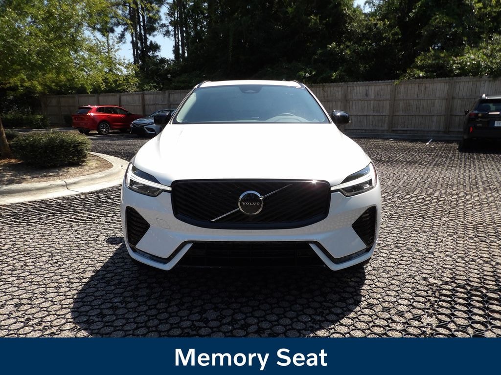 New 2027 Volvo XC60 B5 Core SUV