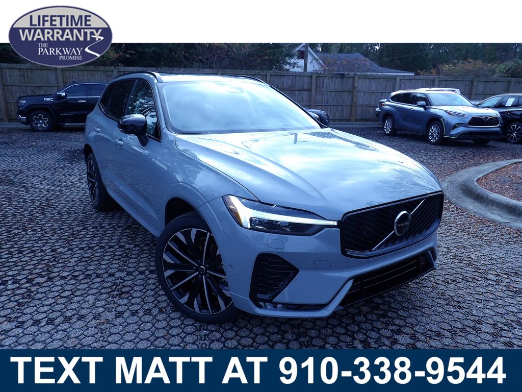 2026 Volvo XC60 Ultra's photo