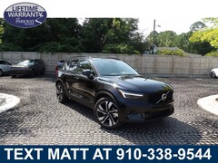2026 Volvo XC40 B5 Plus AWD SUV