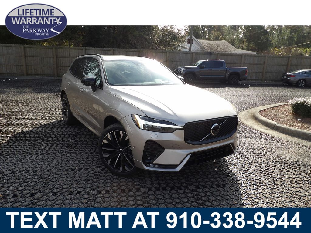 2026 Volvo XC60 Ultra's photo