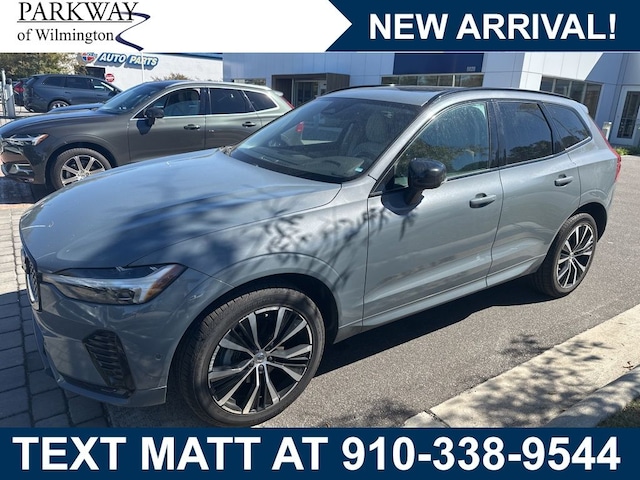 2024 Volvo XC60 B5 Plus Dark Theme SUV