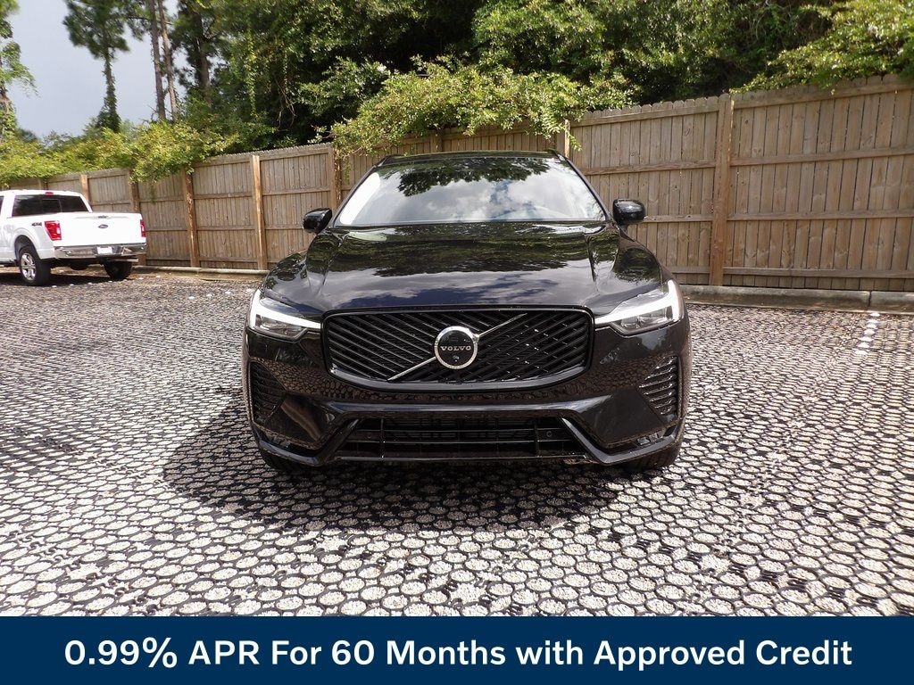 New 2026 Volvo XC60 B5 Plus SUV