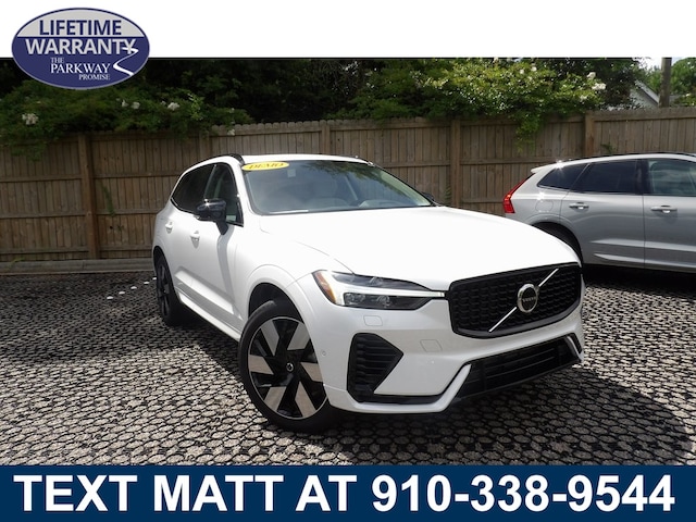 2025 Volvo XC60 plug-in hybrid T8 Plus SUV