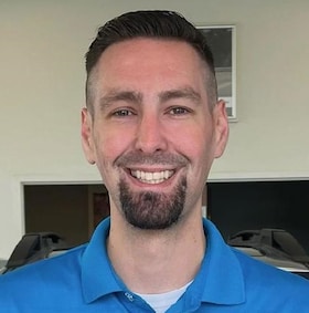 Staff member Luke Battle from ID_24b3ef9cde33