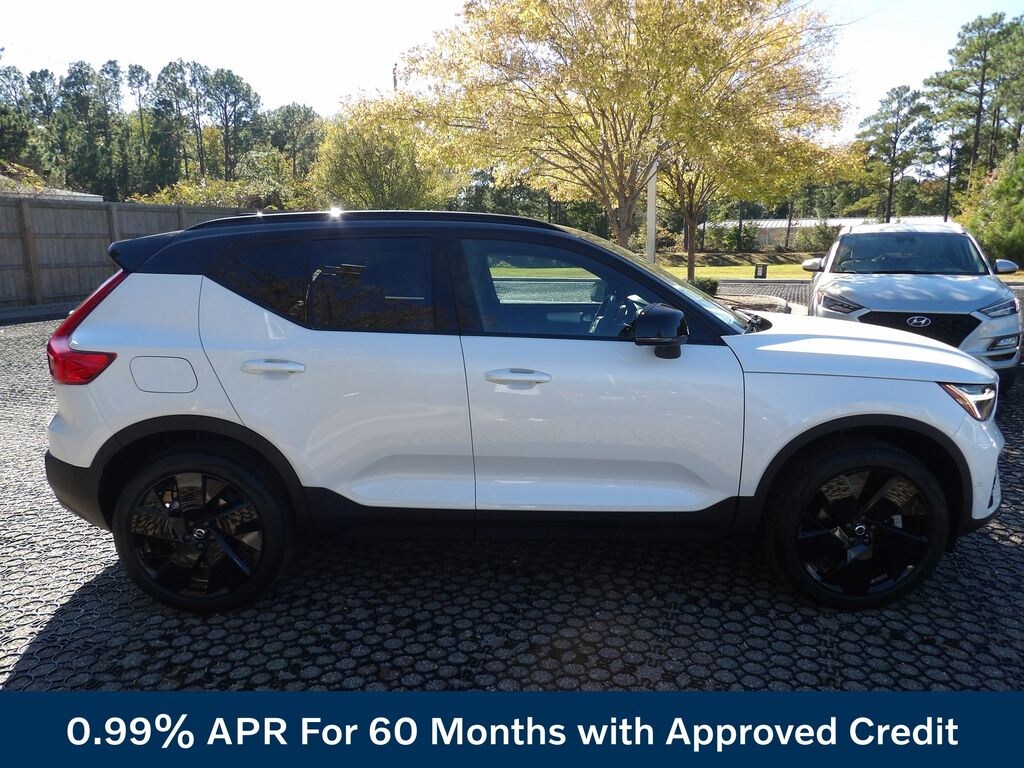 New 2026 Volvo XC40 B5 Ultra Black Edition SUV
