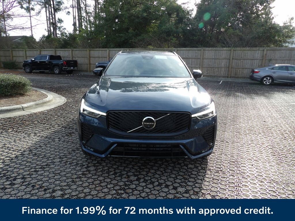 New 2026 Volvo XC60 B5 Plus SUV